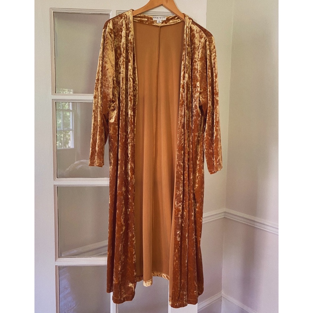 Gold plush velvet kimono